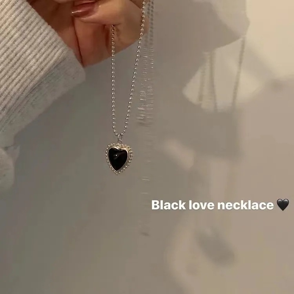 Vòng cổ Kim Loại Mặt Trái Tim Màu Đen Phong Cách Hàn Quốc Cho Nữ