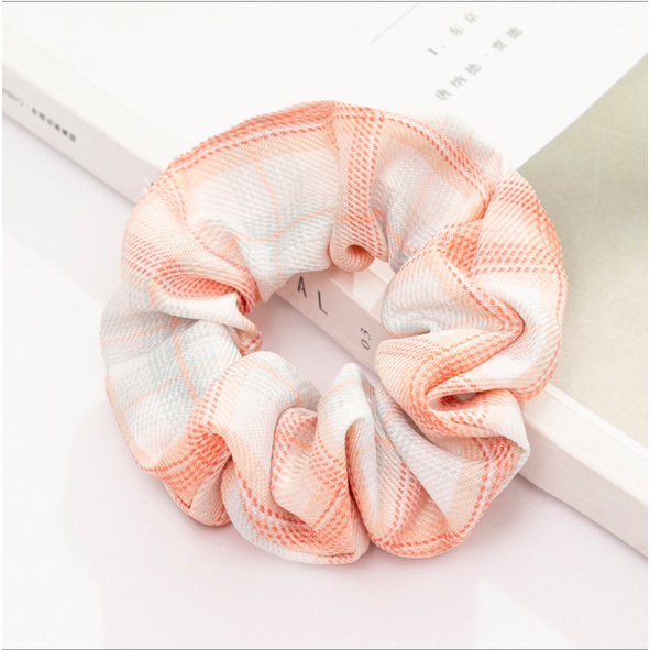 (Ảnh Thật) Dây buộc tóc, cột tóc vải scrunchies caro cao cấp trendy dễ thương