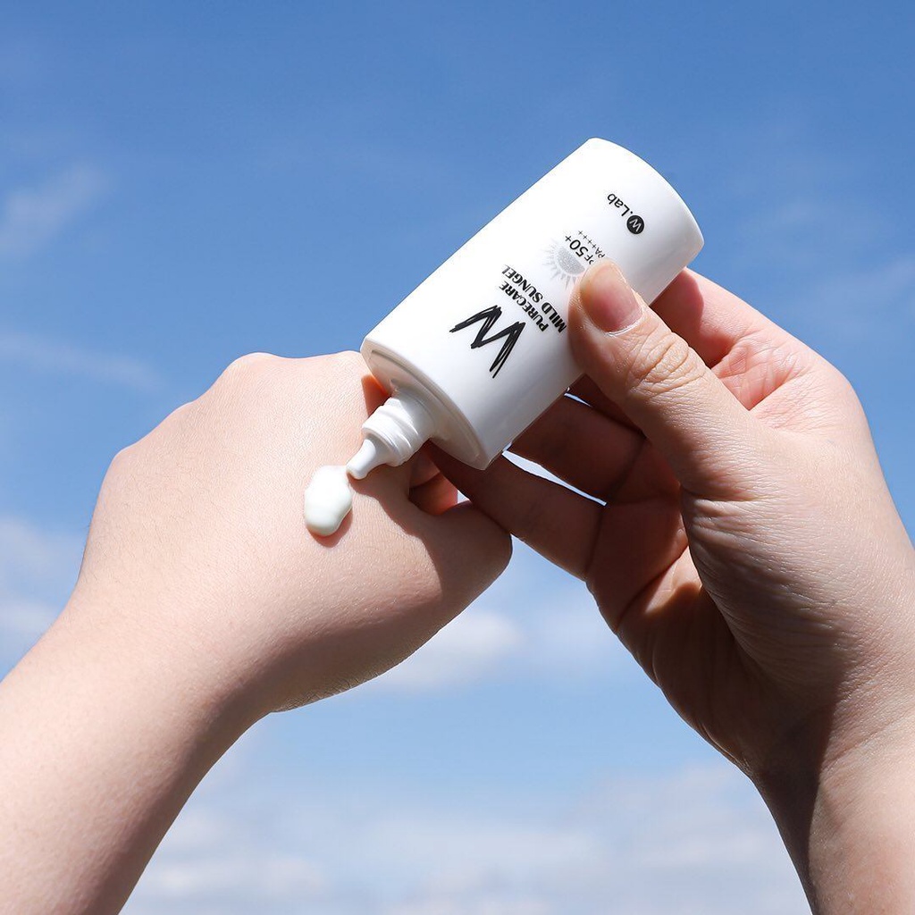 Gel chống nắng dưỡng da W.lab Purecare Mild Sungel dưỡng da SPF50+ PA++++ chai 50ml