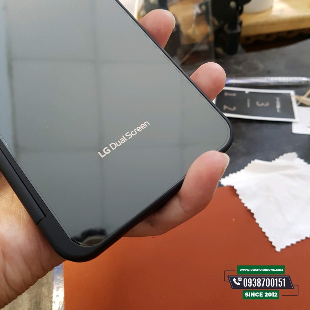 Miếng dán PPF Hydorgen Mặt ngoài màn phụ LG V60 trong, nhám, đổi màu cao cấp