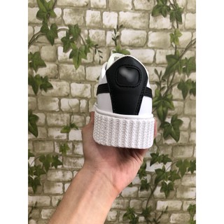 Giày thể thao PM trắng kẻ đen