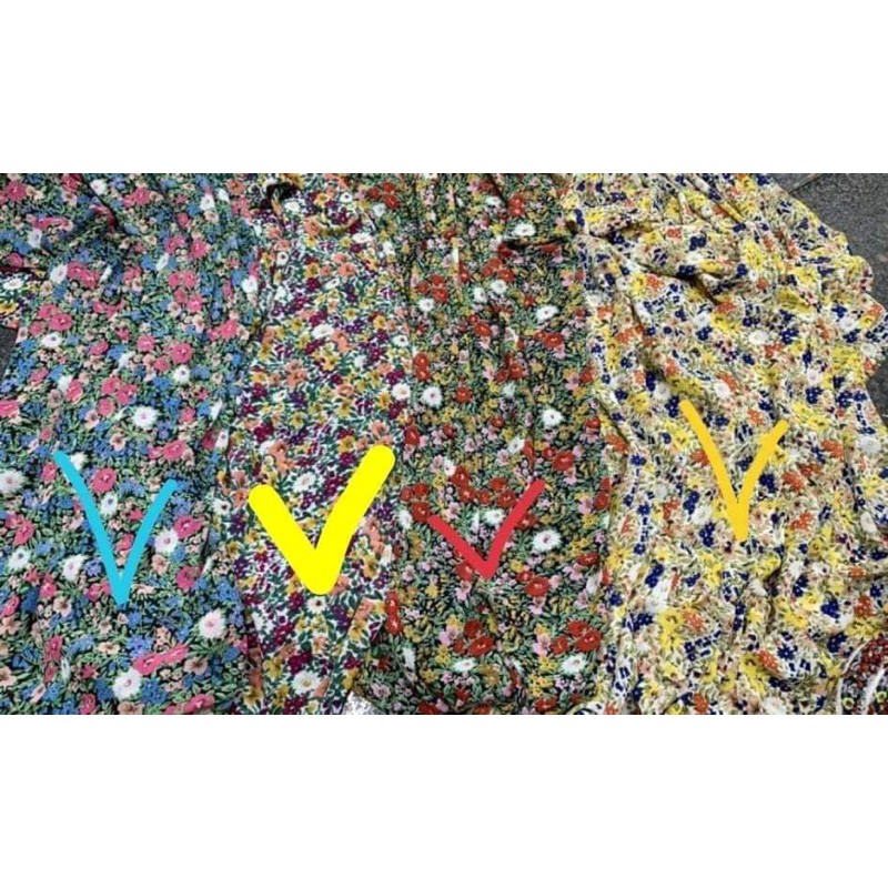 Áo dài hoa nhí tay phối voan