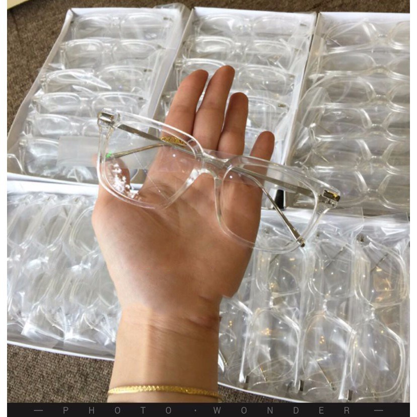 Gọng kính siêu hót phong cách hàn quốc