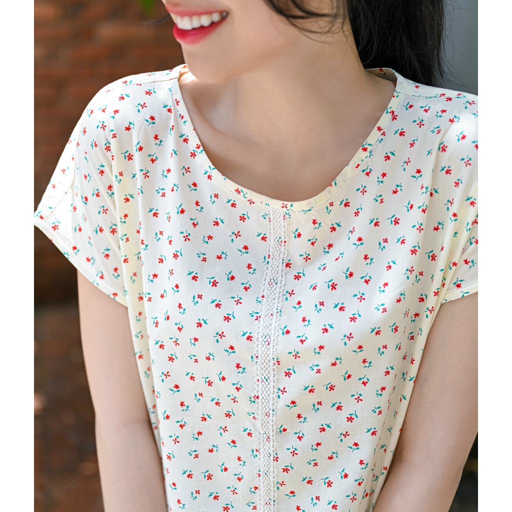 Áo Croptop Hoa Xanh Lá Nền Trắng Be Phối Ren Hồng LÁ IN HOA Size 38-72kg