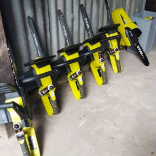Cưa xích Ryobi OCS1825 18v