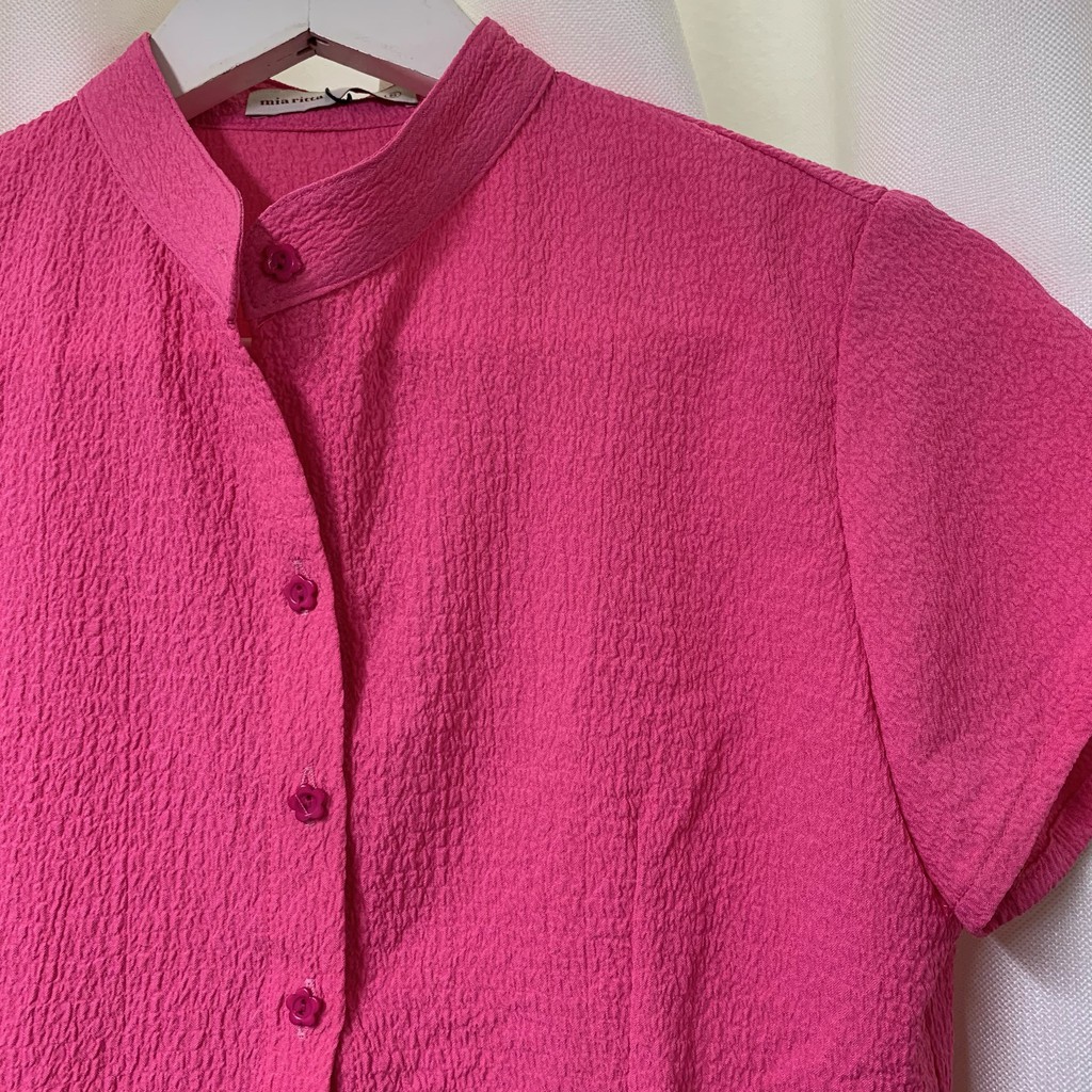 Áo croptop vải thô kiểu Hàn Quốc, cổ tàu ngắn tay, cúc áo hình bông hoa nhiều màu Mia Ritta A2047 | BigBuy360 - bigbuy360.vn