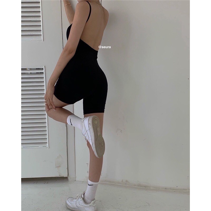 Jumpsuit áo hai dây liền quần đùi đen thun mịn | BigBuy360 - bigbuy360.vn