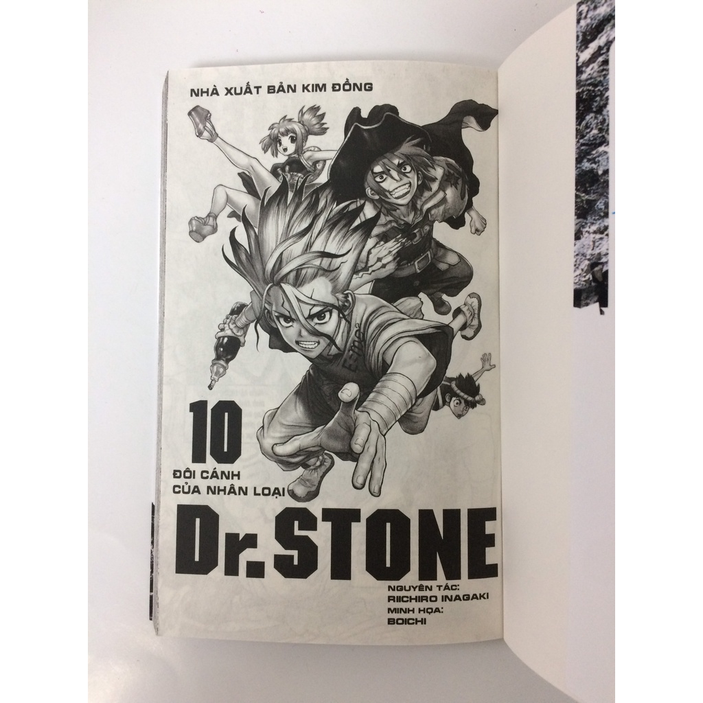 Sách - Dr. Stone - Tập 10
