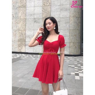 Đầm xòe hở lưng