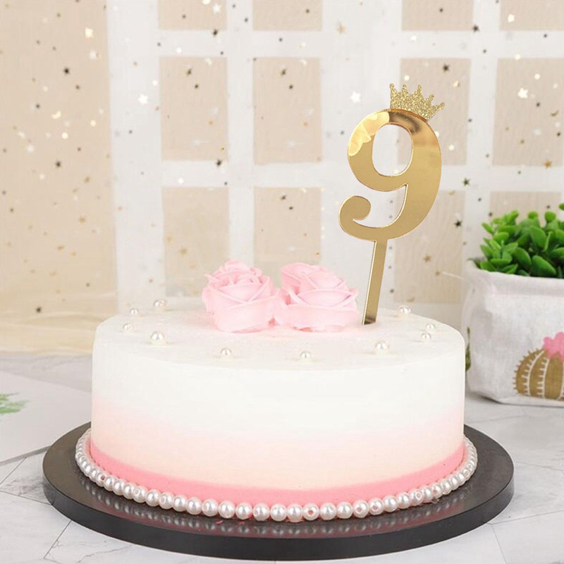 Que cắm in chữ số 0-9 hình vương miện bằng acrylic trang trí bánh kem sinh nhật