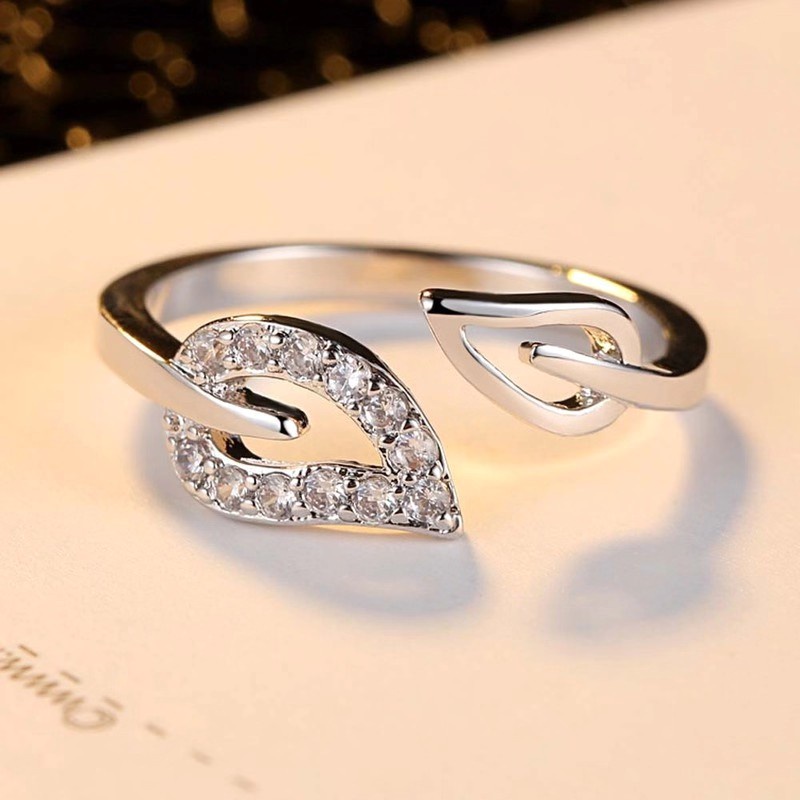 Nhẫn Đeo Tay Họa Tiết Chiếc Lá Đính Đá Thời Trang Cho Nữ