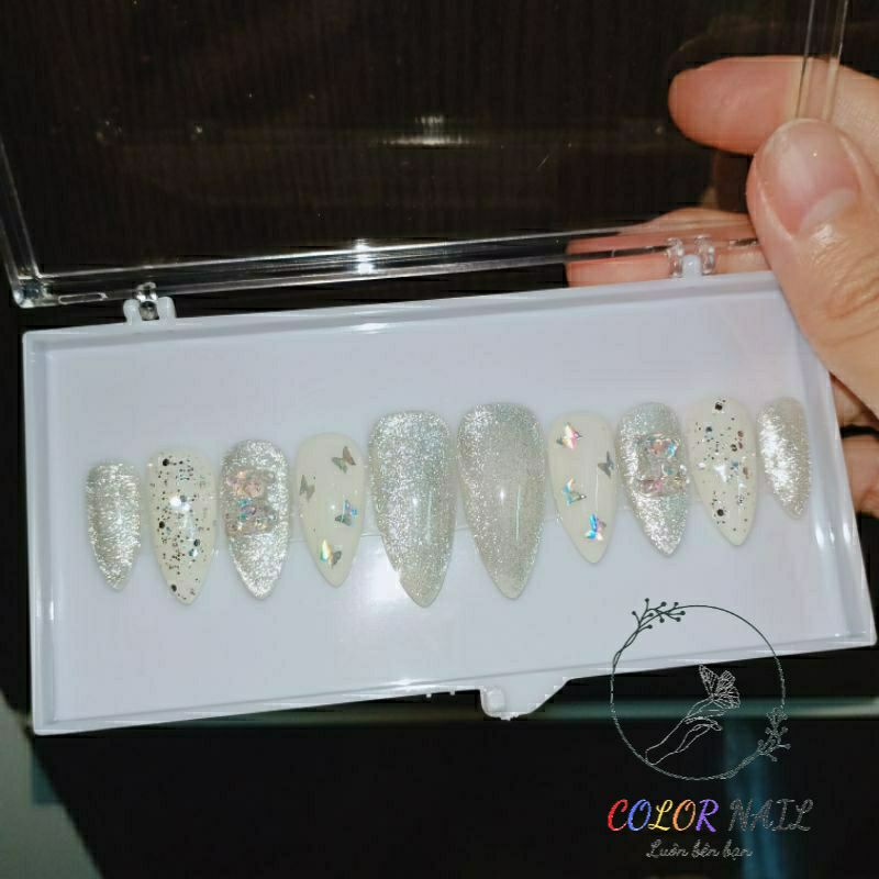 Nail box - Móng up thiết kế : Gấu sơn kim tuyến