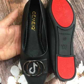 Giày nữ đế bệt mũi nhọn da mềm