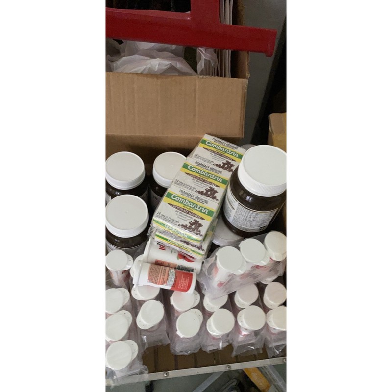 Mai Dung đặt hàng