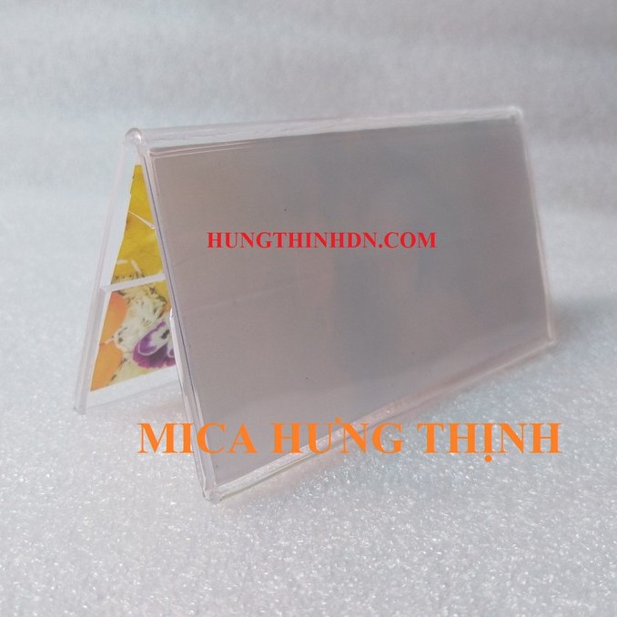 Bảng hiệu mica chữ A hiển thị 2 mặt - mica cao cấp