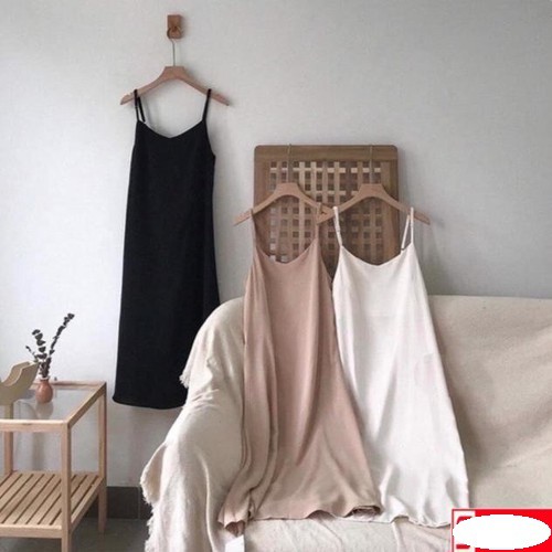 Đầm 2 dây xẻ tà dáng suông