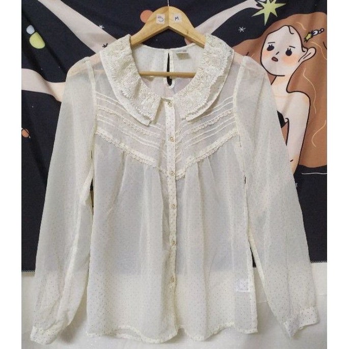 Sơ mi trắng lụa,bèo, nơ, thêu