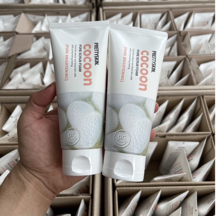 Sữa Rửa Mặt Tẩy Da Chết Kén Tằm Pretty Skin - PrettySkin Cocoon Pore Scrub Foam 150ml