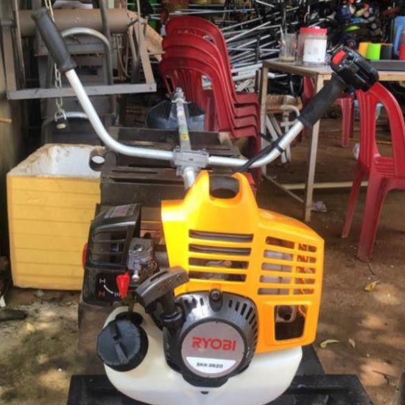 Máy cắt cỏ RYOBI hàng nhật bãi 2 thì