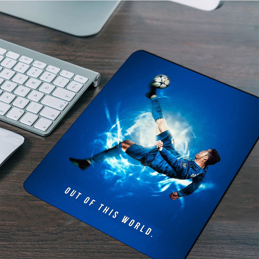 Bộ sưu tập lót chuột Ronaldo 01 - Ronaldo Album Pad