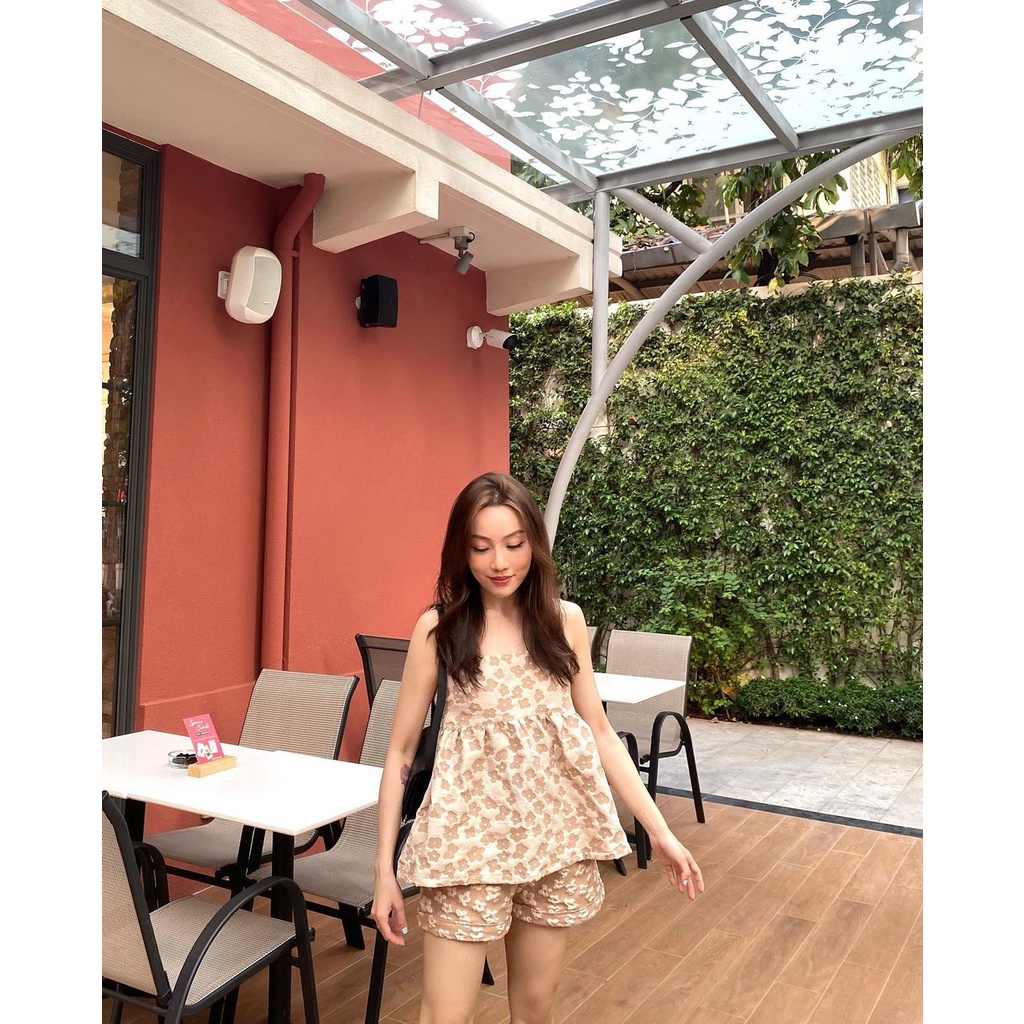 Quần đùi kiểu hoạ tiết Flower Drop shorts SODA POP