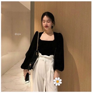 Áo nhung dài tay cổ vuông
