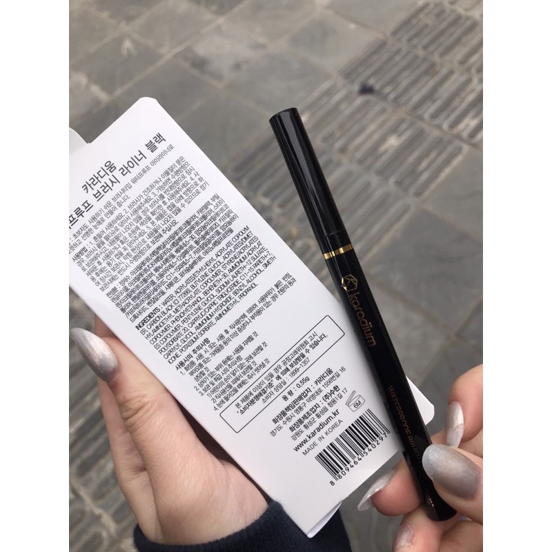 Bút kẻ mắt nước Karadium | BigBuy360 - bigbuy360.vn