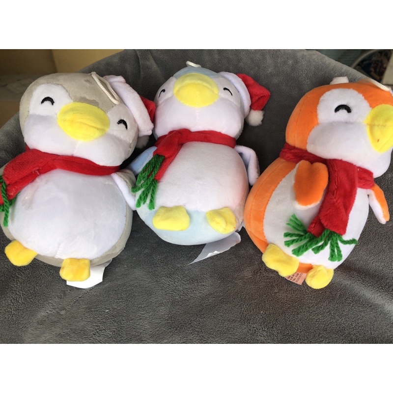 Chim cánh cụt nhồi bông