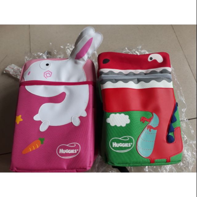 BA LÔ HUGGIES CHO BÉ