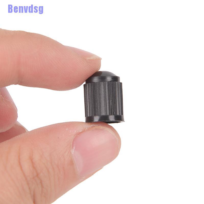 Bộ 20 Nắp Nhựa Đậy Bánh Xe Mô Tô Chống Bụi Tiện Dụng