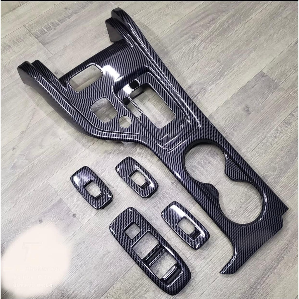 Ốp nội thất xe Ford Ranger 2016 dến 2021 mẫu vân carbon ABS thể thao cao cấp