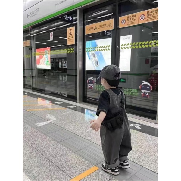 Đồ yếm jean dài cho bé trai và gái hàng quảng châu