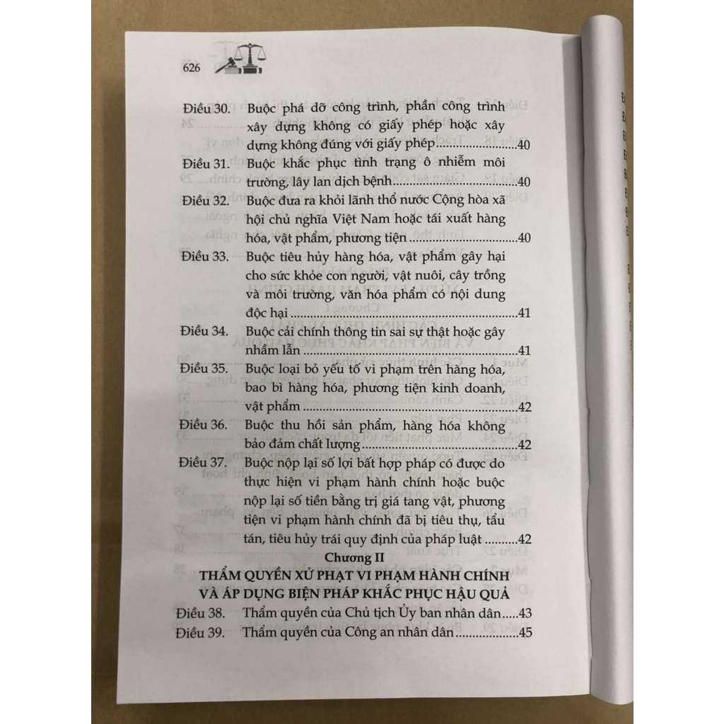 Sách Luật xử lý vi phạm hành chính và Văn bản hướng dẫn thi hành