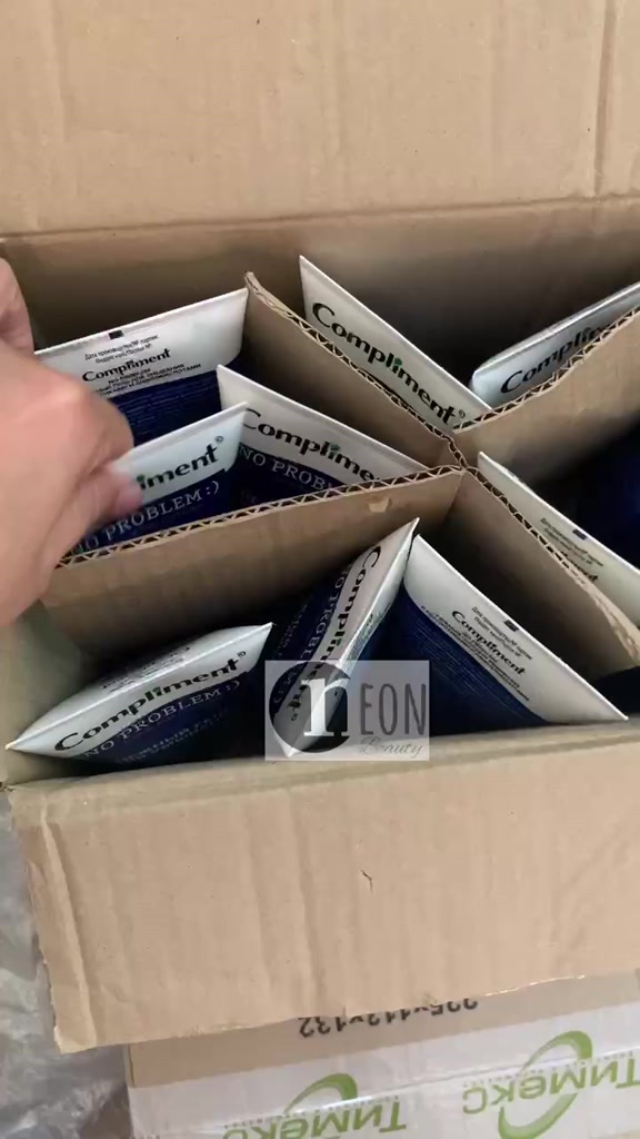 Gel rửa mặt BHA Compliment No Problem giảm viêm, mụn cho da dầu & da nhạy cảm | BigBuy360 - bigbuy360.vn