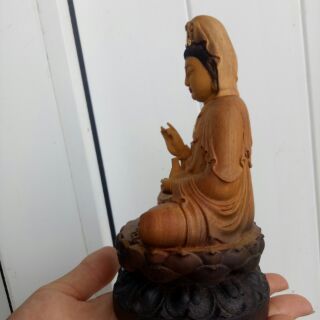 Phật bà quan âm gỗ bach xanh