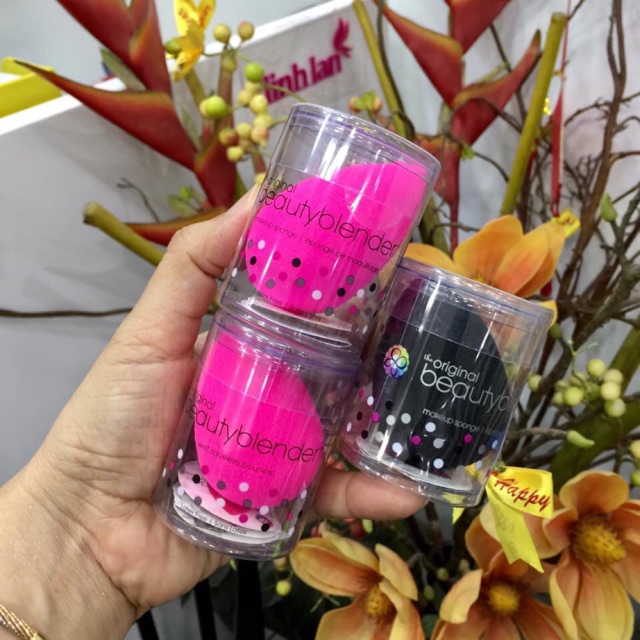 Bông mút tán nền Beauty Blender