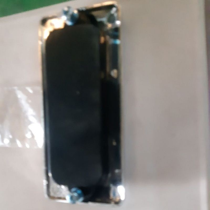 Tay nắm cửa âm dùng cho cửa mica