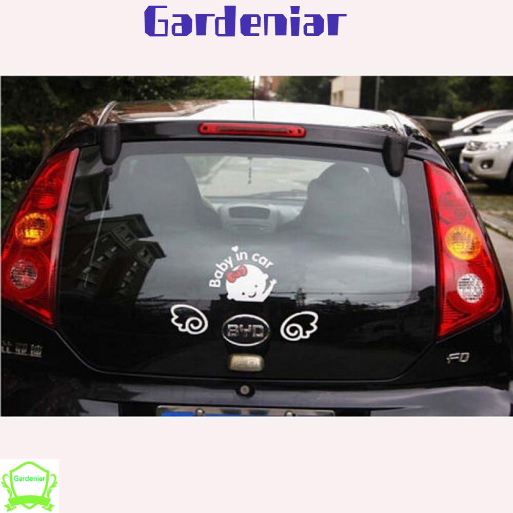 Nhãn Dán Trang Trí Cửa Sổ Xe Hơi Họa Tiết Chữ "Baby In Car" Màu Trắng/Đen/Đen