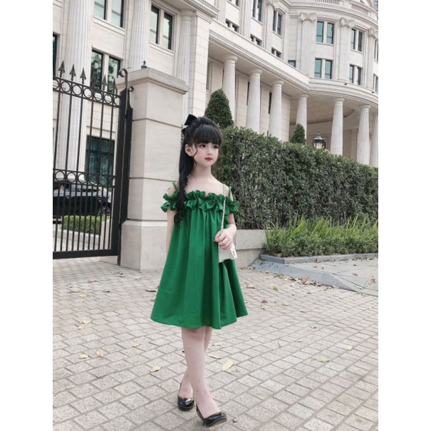 Váy suông bèo trễ vai 1 màu xanh lá cho bé gái