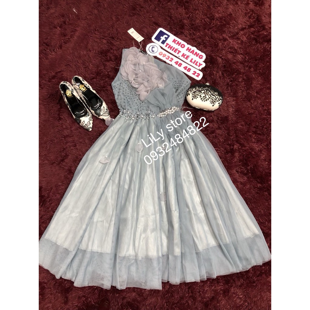 Lệch vai hoa nổi phối cườm và lông vũ SIÊU SANG ành video thật 1000%