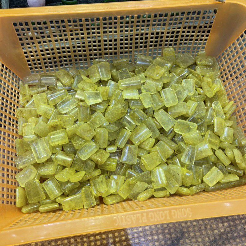 Mặt dây chuyền nam nữ đá tóc vàng hình trụ ý nghĩa vững chắc công danh tài lộc