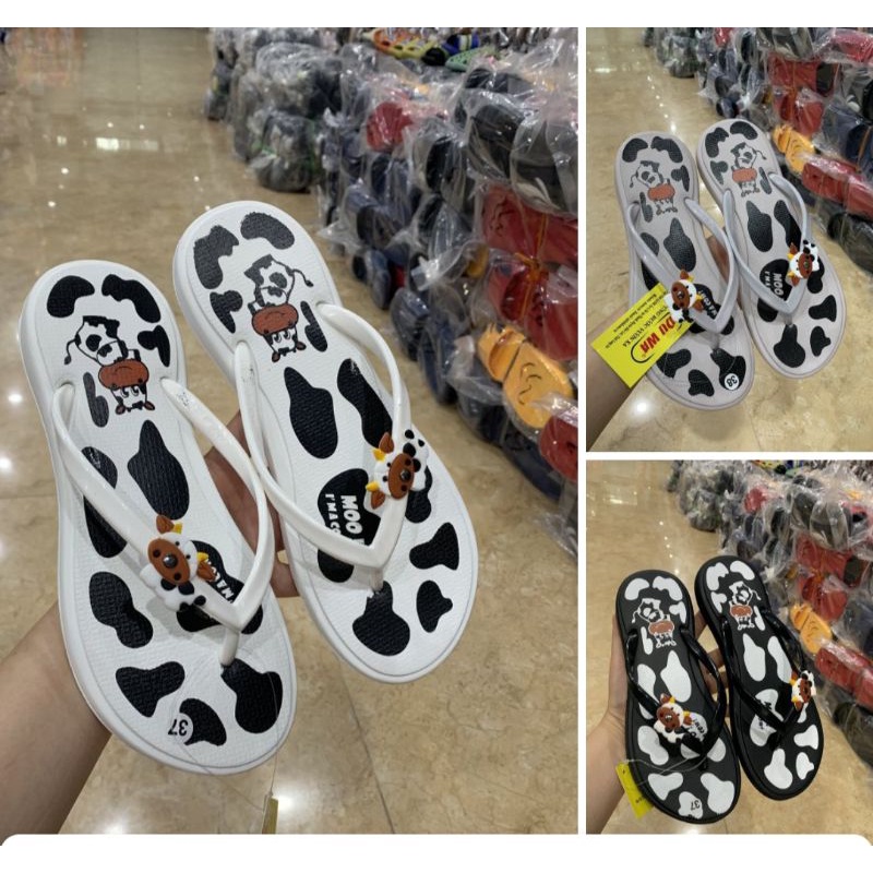 Dép kẹp in hình bò sữa