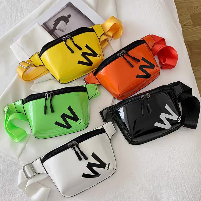 Túi Bao Tử Nữ Hot Trend Nhựa PU Chống Nước in Hình W