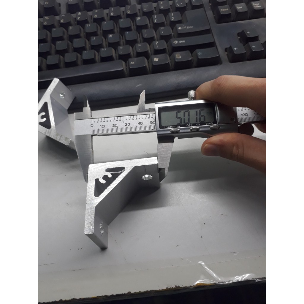 KE GÓC NHÔM CHỊU LỰC 4040