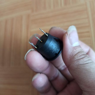 Công tắc bập bênh 2 cực, 3 cực