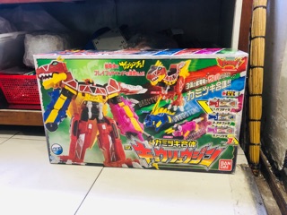 Đồ chơi siêu nhân robo điện long