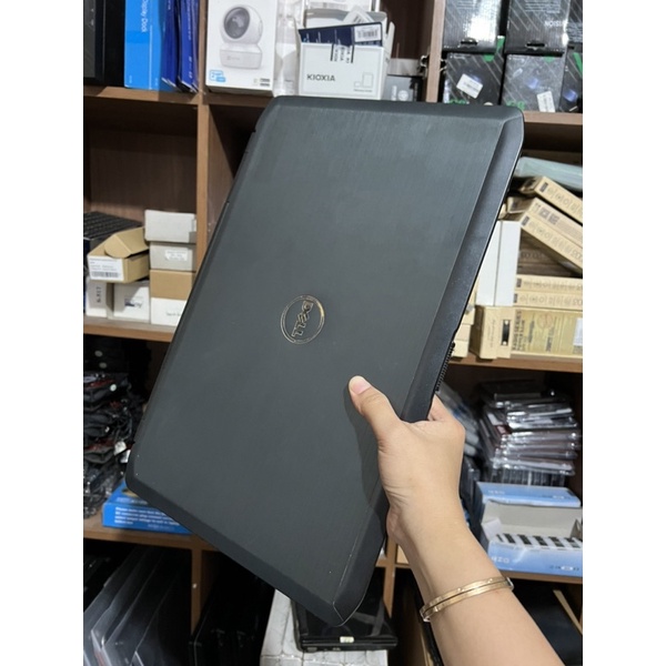 Laptop Dell 5530 i5-3210M ram 4gb ssd 128gb 15.6inch