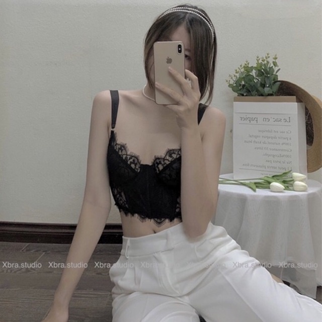Áo corset ren mi quai lụa màu đen