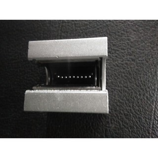 CON TRƯỢT TRÒN CÓ BỌC NGOÀI KHUYẾT SBR16 SBR20 SBR25