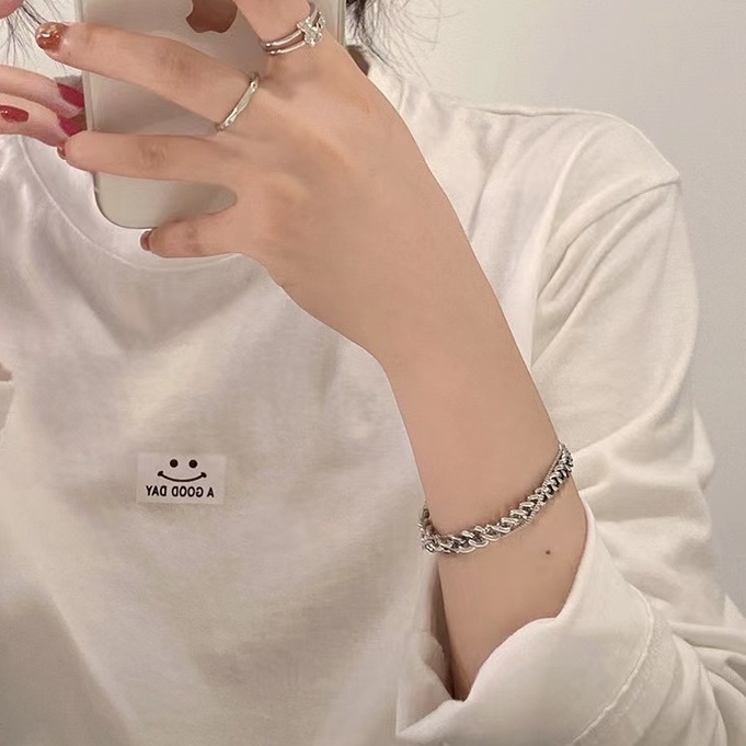 Vòng tay dây xích thiết kế đẹp tinh tế phong cách hip hop thời trang thu đông cho nữ